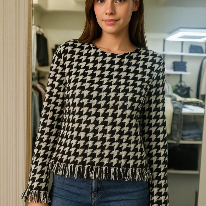 Turkish Houndstooth Fringe Knit Top – Stylish Winter Design